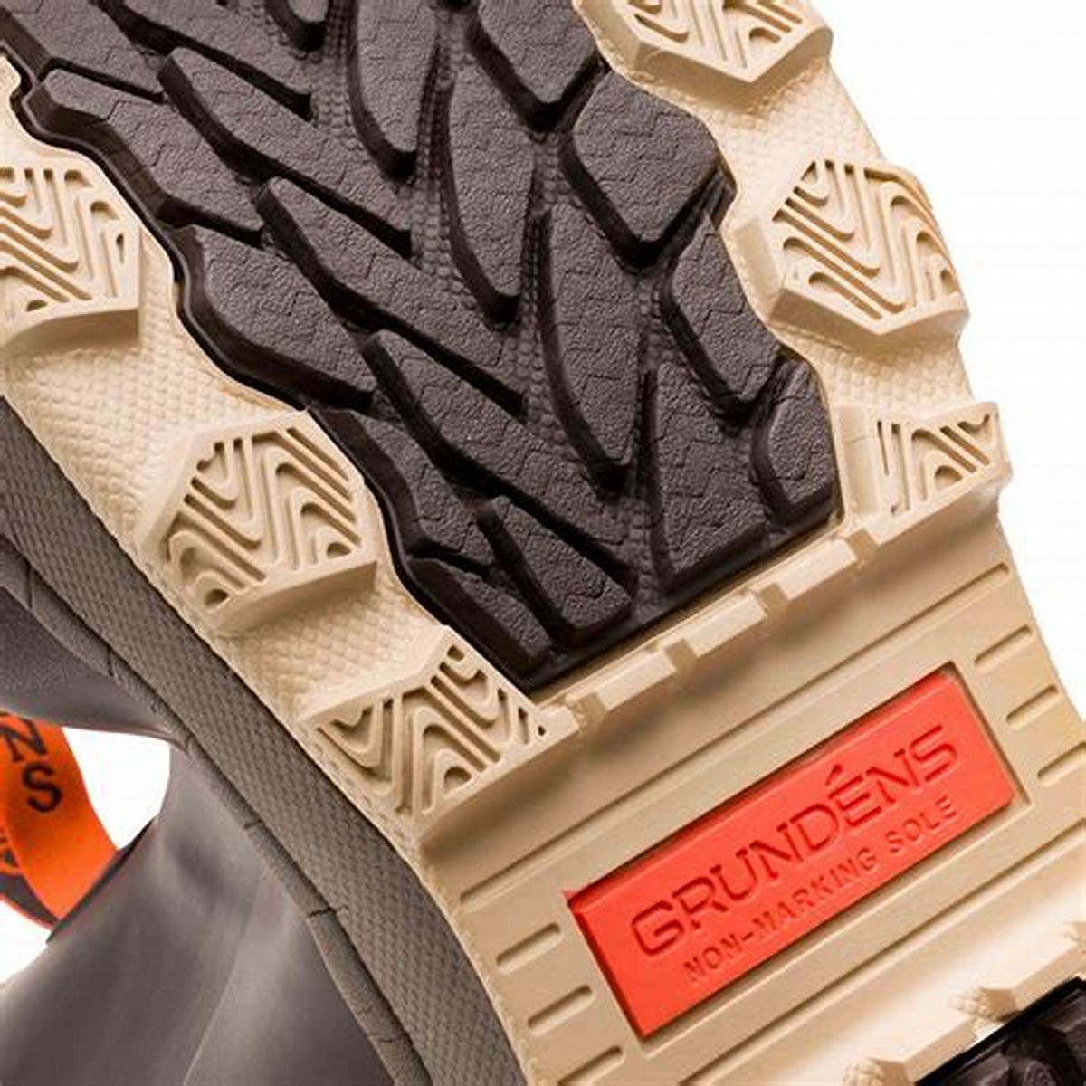 Deviation 6-Inch Boot
