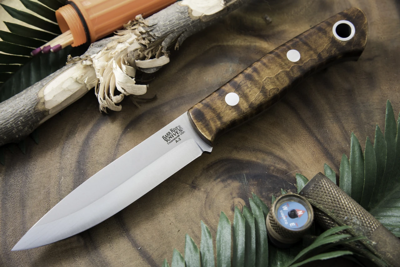 Bark River Aurora Scandi